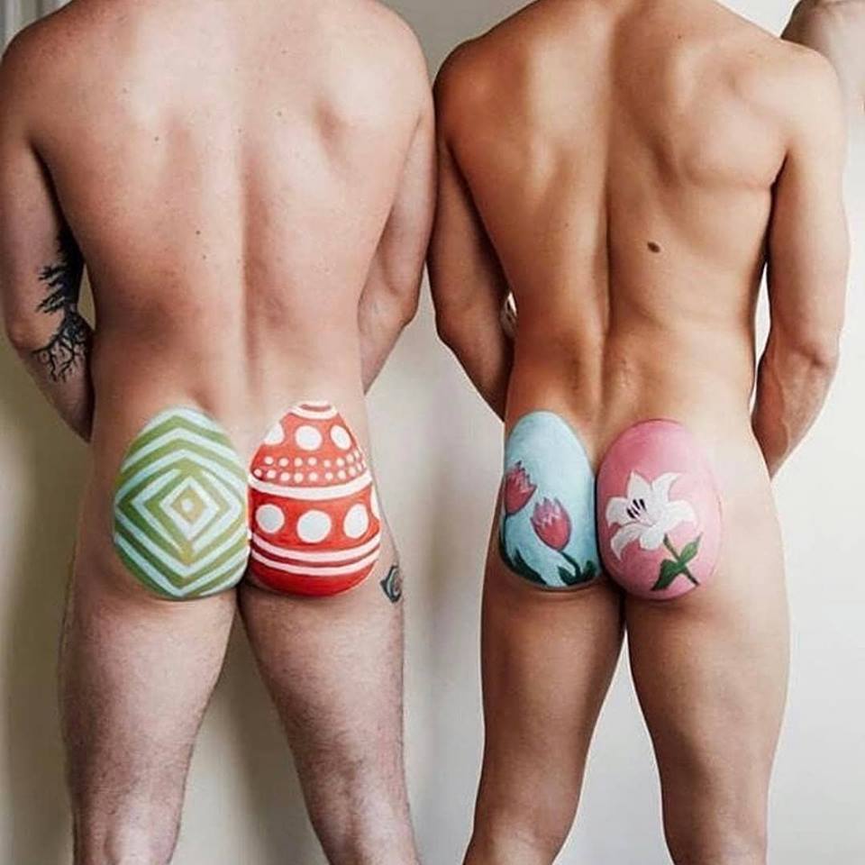 SexSativo's tweet photo. En #Pascua también jugamos!😜
#Participa por una Canasta con productos y huevitos de #Chocolate
Ve las bases en: https://t.co/d1xBZQphoS
#FelicesPascuas #FelizLunes #Ñuñoa #pompis #nalgas #huevitosdechocolate #conejodepascua #nude #nudeart #naked #men #nicemen #concurso #chile https://t.co/neX78WlutN