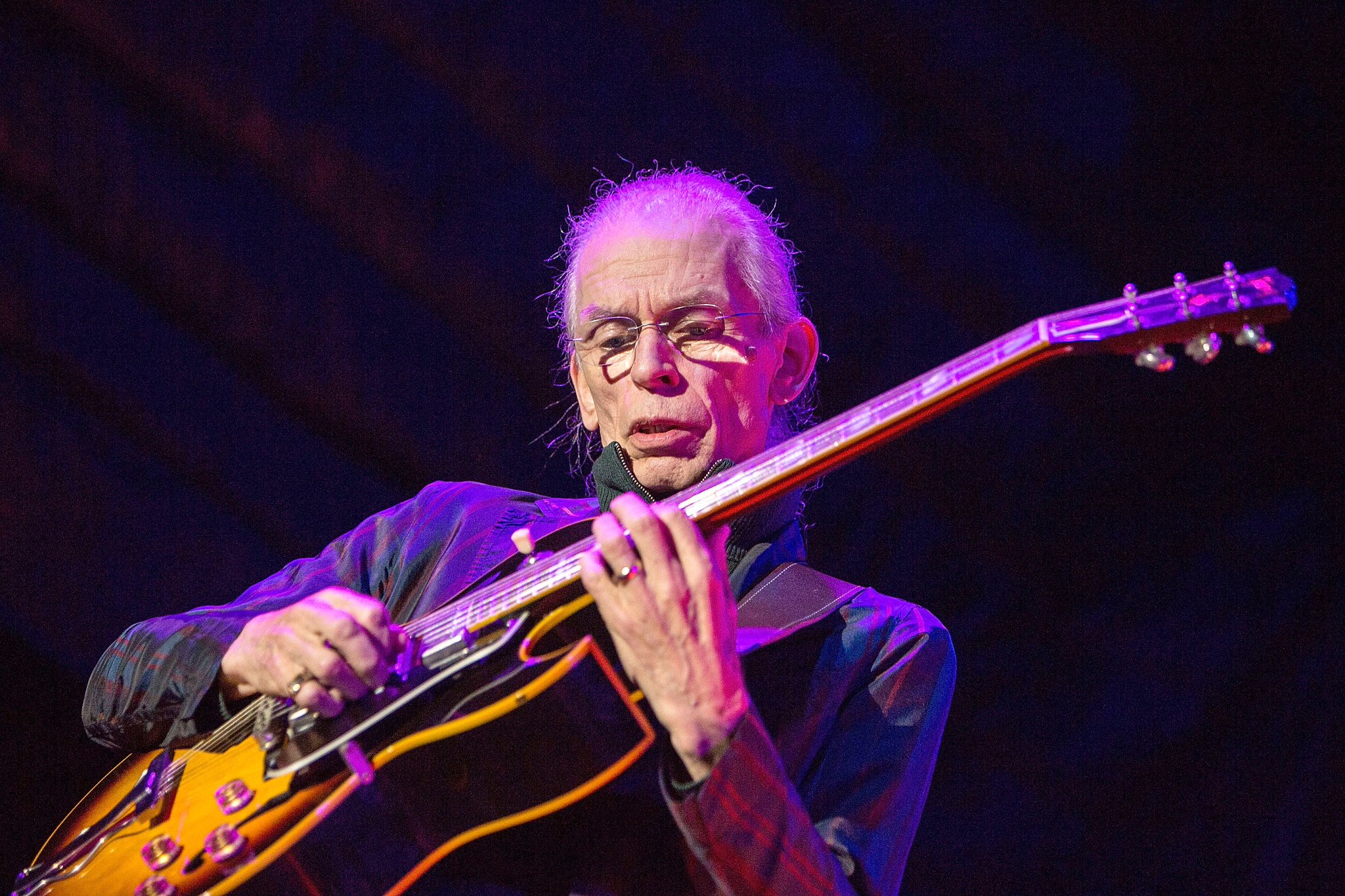 Happy Birthday, Steve Howe!    