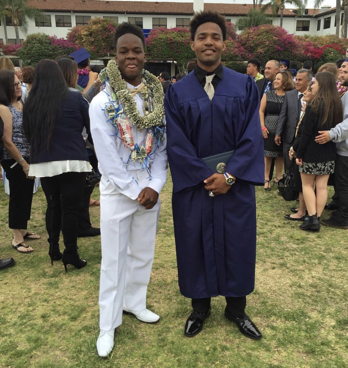 Jared_Harrell's tweet image. Fly high my brother! Miss you down here fam! #LLBT