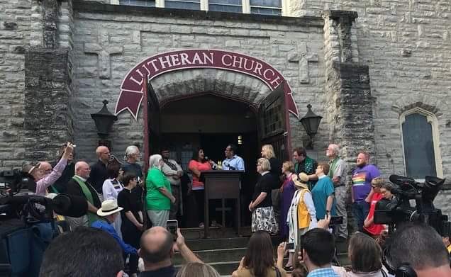 FirstEnglishColumbus tweet media