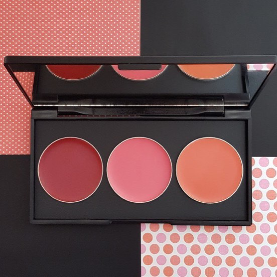 kettcosmetics's tweet photo. We LOVE our #Personal #Fixxcreme #Palette with #Rio #Daiquiri #MaiTai and Vitamins A, C, E and Licorice Root Extract #Vegan #CrueltyFree https://t.co/S1oKIu4FLO