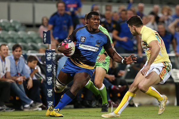 KagifaS's tweet photo. Masivesi Dakuwaqa of the Force runs the ball during the Global Rapid Rugby match between the Western Force and South China Tigers.   Kagifa-Samoa plays the Force May 31 in Perth. https://t.co/iVDdZu62Lg