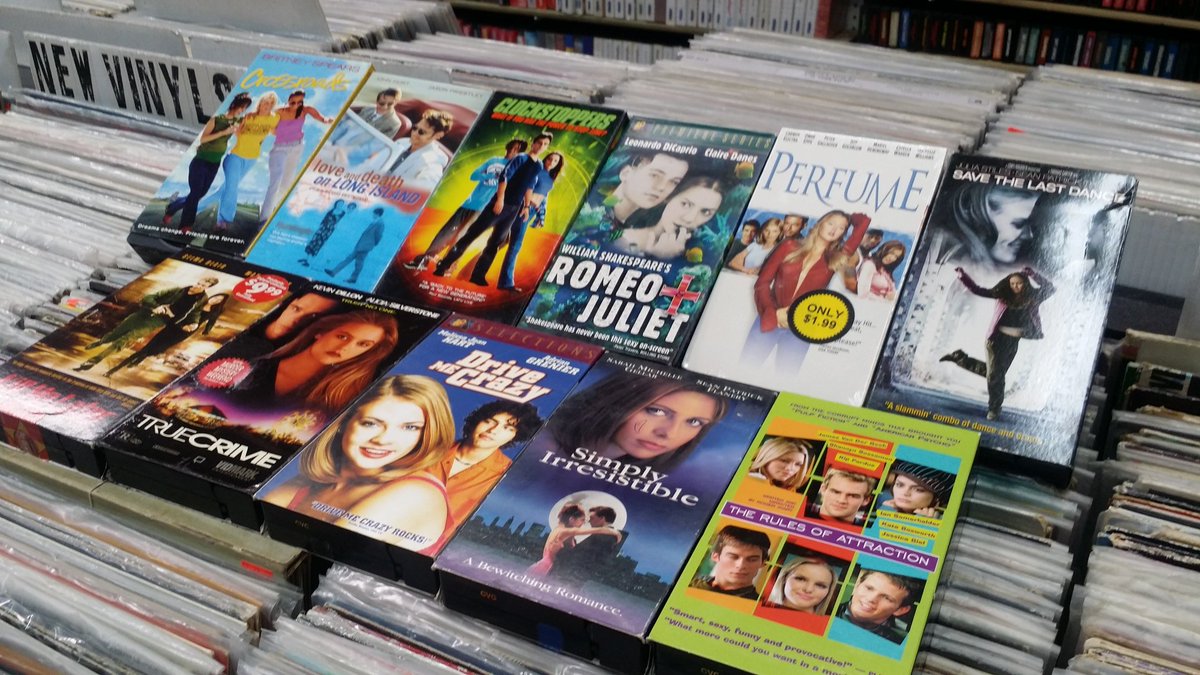 toyrattca's tweet photo. This is what happens when #netflix goes down #vhs #moviestore #blockbustervideo #jumbovideo #video99 #rogersvideo #toronto #miltonon #oakville #brampton #guelph #hamilton #mississauga #haltonhills #cambridge #actonont #georgetownont #burlington https://t.co/mgchj6PibZ