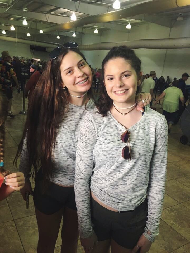 hadley_hodges's tweet photo. happy 17th bday @reillymouser love u the most!!! https://t.co/CXtgNCYj0W