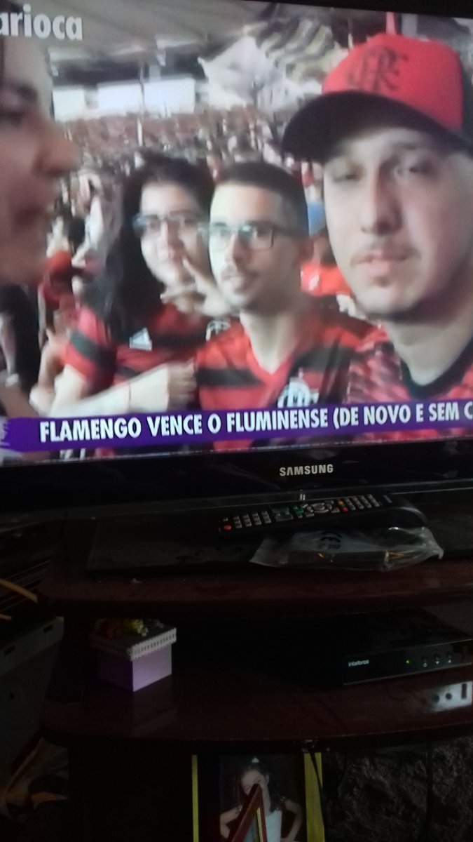 anna_tabata's tweet photo. Flamengo não venceu, foi empate hein #SbtEsporteRio https://t.co/fcUlBLdeQ0