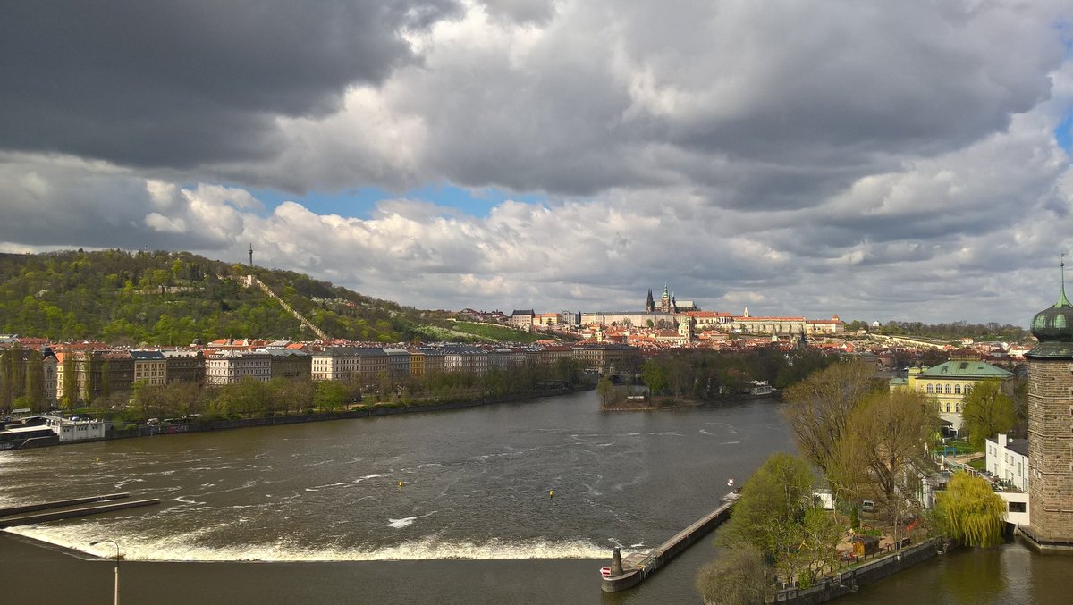 CaputRegni's tweet photo. #praguespring from the rooftop of the #dancinghouse in #prague ... Marketa private #tourguideprague https://t.co/Q7zO2YDlAy