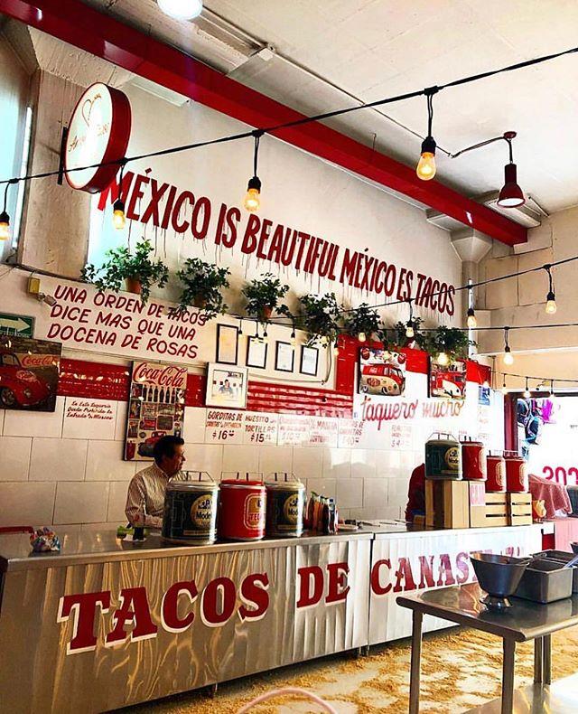 FTFOODTRUCK's tweet photo. Mexico is beautiful Mexico is tacos! #mondaymotivation #DollarTacos at #FlashTaco come and get your #tacogroove #tacos #mexican #mexico #facts https://t.co/KN2bof2WOY https://t.co/TKqCoj5ebL