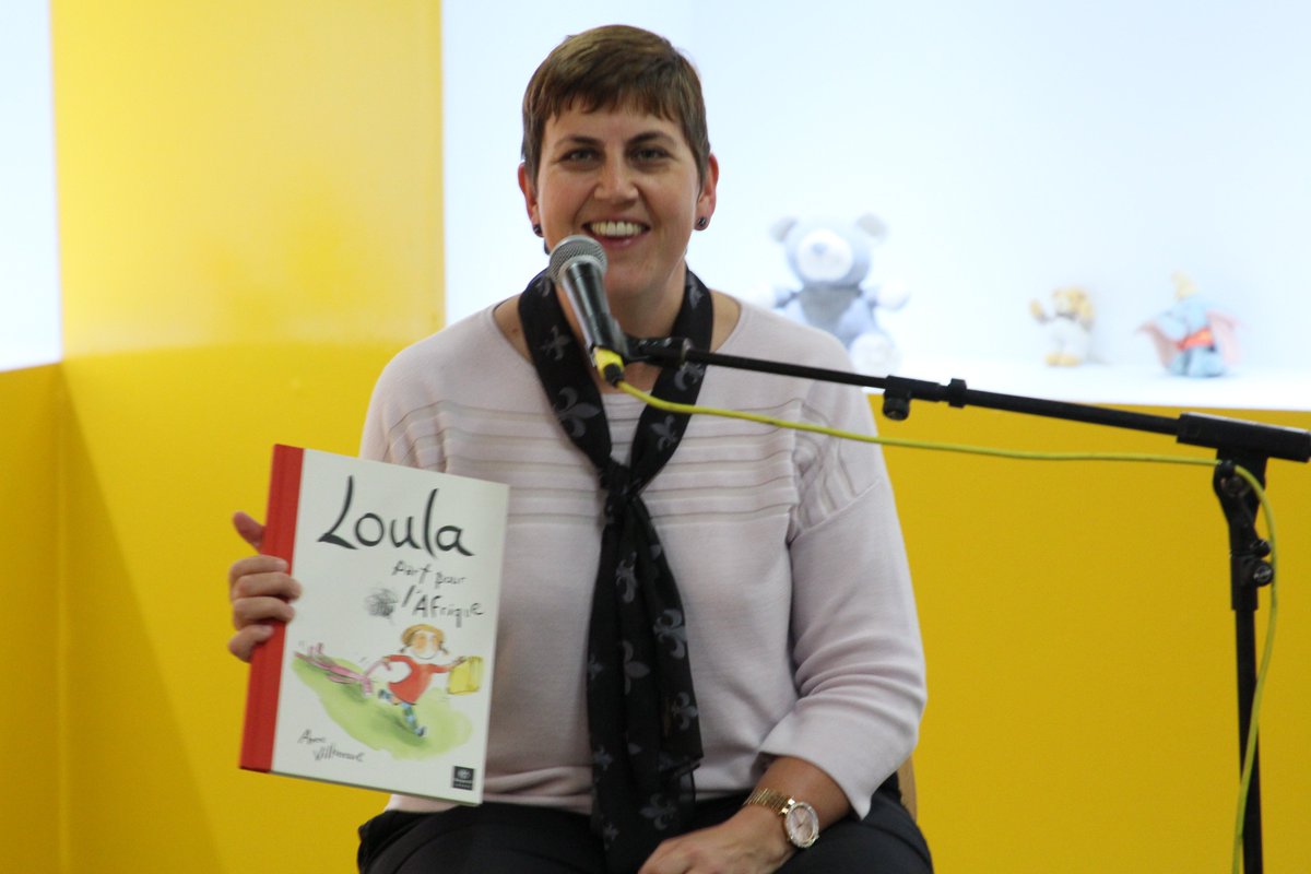 FILT2K19's tweet photo. Art et diplomatie au service de la lecture! 
L'actrice Nedra Lamloum et l'ambassadrice du Canada Carole McQueen invitées du programme Enfants et Ado de 35ème édition de la foire du livre 
@CanadaTunisie 
#filt_2k19 https://t.co/tjoe2joKIJ