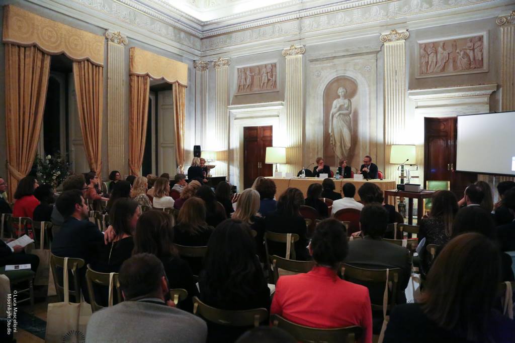 PonteViaNetwork's tweet photo. Grazie mille a Villa Bonaparte - Ambasciata di Francia presso la Santa Sede per aver ospitato il nostro evento Speednetworking! Grazie tante ai relatori Nicoletta Abbascià, Andrea Benigni, Eric Véron e alla moderatrice Anne Tréca. Grazie ai nostri partner e tutti i partecipanti! https://t.co/NAWinqjagD