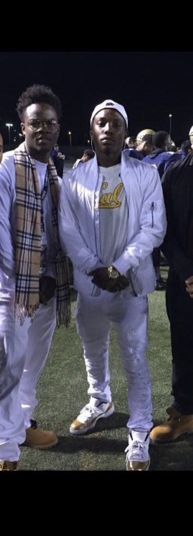 HeyImTray's tweet image. Happy birthday brother. I miss you dawg. Keep watching over me. You probably in heaven going krazy rn 😂❤️ #LLBT