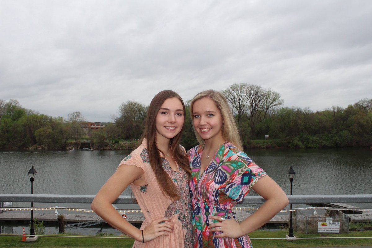 kameronstanley_'s tweet photo. Happy 19th to my best friend 💗 love and miss you sm I hope you’re day is amazing! 🎊 @MorganKazelskis https://t.co/yh6mDE3GNz