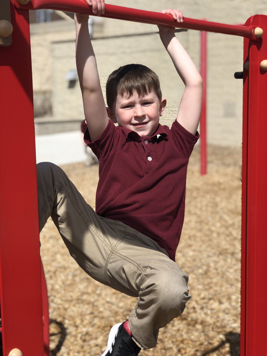 ginagreil's tweet photo. Beautiful Day @STA_Waterford.  All of K-8 enjoyed the sunshine! #STAproud https://t.co/R6xrFIKoJf