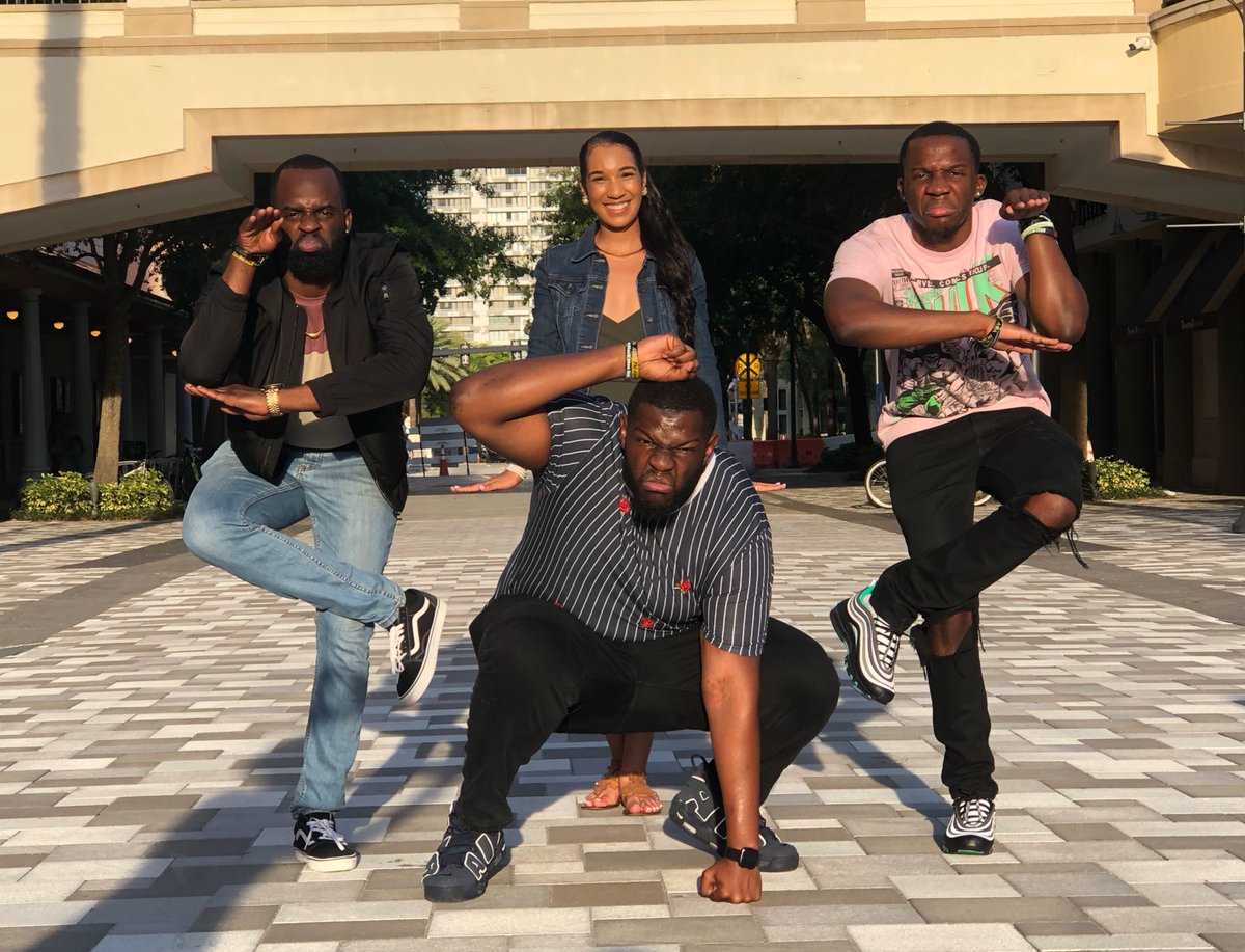 The Xi Iota Chapter would like to formally congratulate our current Miss Black and Gold Brianna Laurenceau for becoming a member of the Xi Pi Omega Chapter of Alpha Kappa Alpha Sorority, Incorporated.
#PHirstPHam #AKA #BlackExcellence