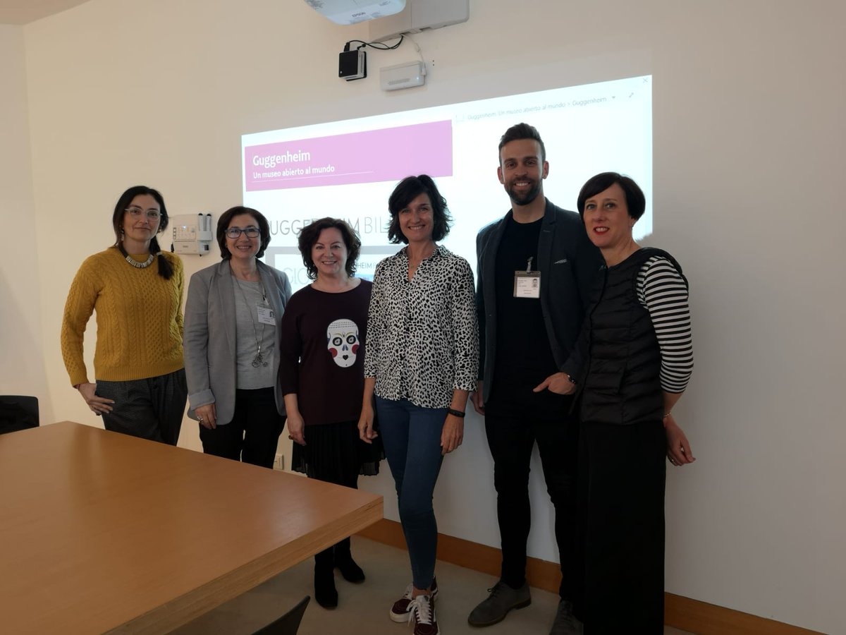 Glb_Learning's tweet image. Desde Global Learning con su formador Vicent Gadea comenzando la formación con Guggenheim Bilbao. Nuevas actividades para un Museo abierto al mundo. Gracias Marta y a todo el equipo.@GrupoSorollaEdu @MicrosoftEduEsp