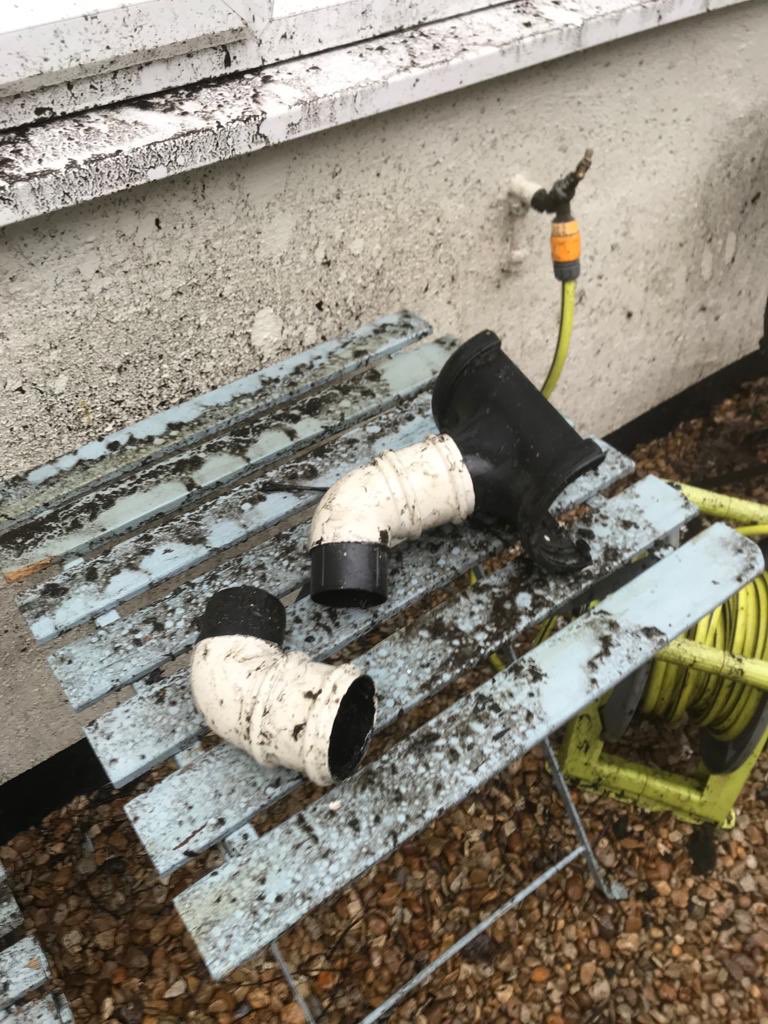 property_ready's tweet photo. Went into work this morning, happy, came home and this shower of shit has bought @MultitaskingTan to tears ! #Cheltenham oh joy when I come home and have to clean my cottage . Cleaning my neighbours house ! Fcked mine in the process ! #spittingbullets #shocking #google ! https://t.co/jFddIDLNZD