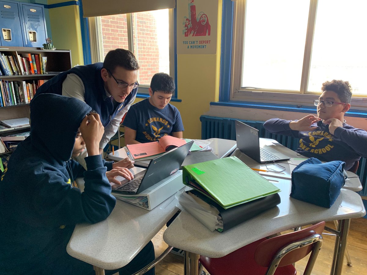 EdVestors's tweet image. #SeedFund spotlight: teachers at @BPSEdwards are designing curriculum to bolster achievement for #ELs and students with #IEPs on standardized assessments. Learn more at tomorrow's #EdVShowcase !