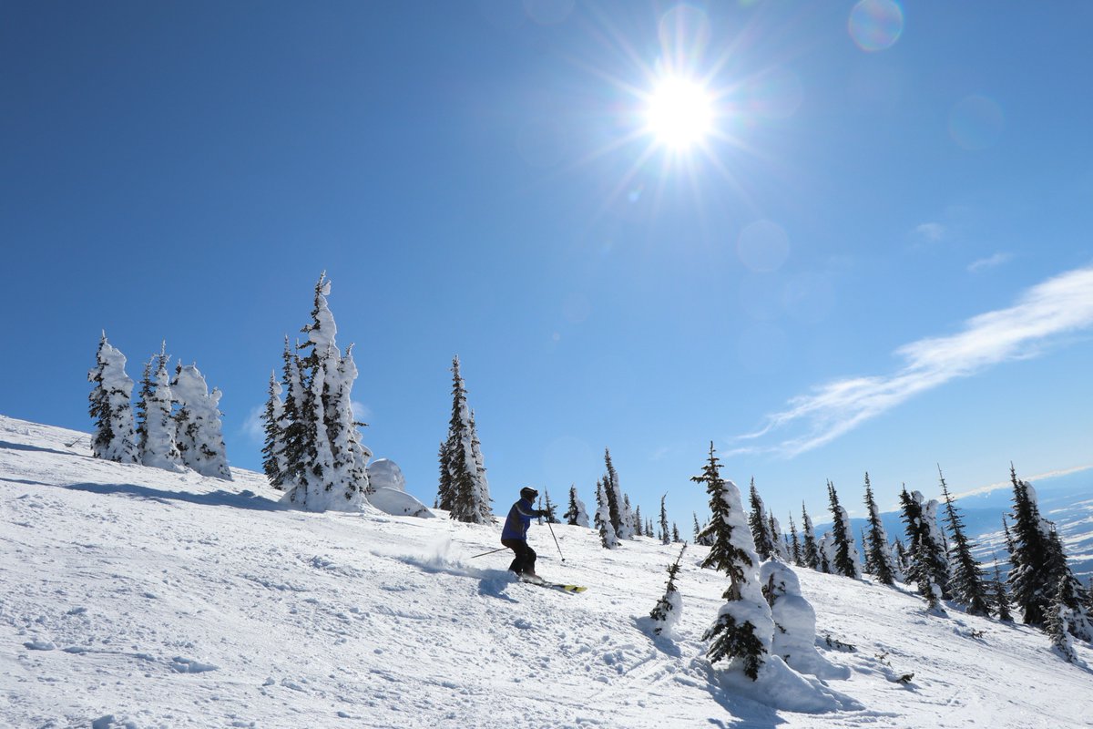Meadow_Lake_MT's tweet photo. What a great ski season at @SkiWhitefish. Plenty of sunny days, great snow conditions and good times. We can't wait until next year. #skithefish https://t.co/JsOMYgyH47