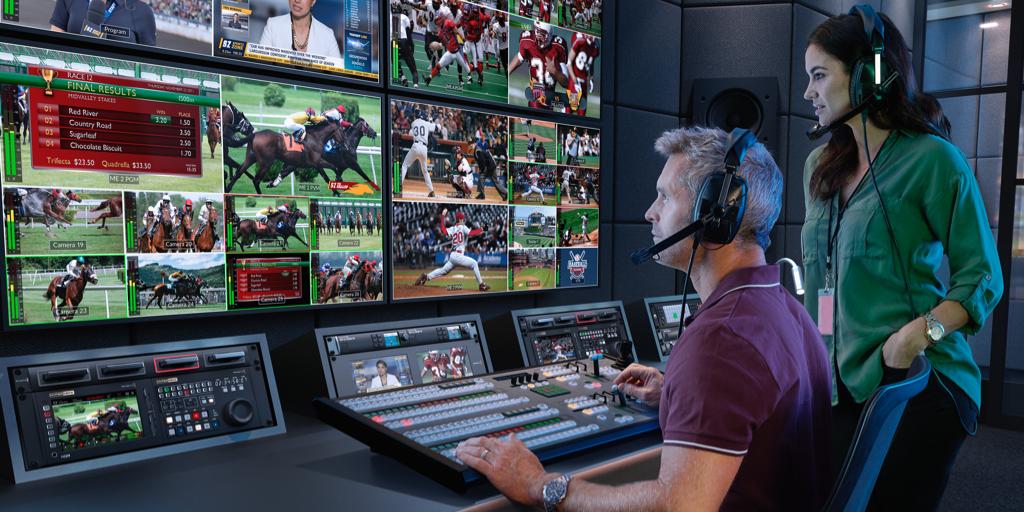 Blackmagic_News's tweet image. New HyperDeck Extreme 8K HDR! Get the world's first 8K broadcast deck with advanced H.265 and ProRes recording, touch screen interface, internal cache, built in scopes, HDR, traditional deck control and more! Learn more at blackmagicdesign.com/products/hyper…