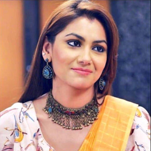 FictionNymph's tweet photo. Kumkum Bhagya 8th April 2019 Written Episode Update
#Kumkumbhagya 8th April #WrittenUpdate #WU #KKB #AbhiGya #Abhi #Pragya #SritiJha #ShabbirAhluwalia #LoncengCinta #TwistofFate https://t.co/hvRibs1HLJ https://t.co/mkRm2E3baz