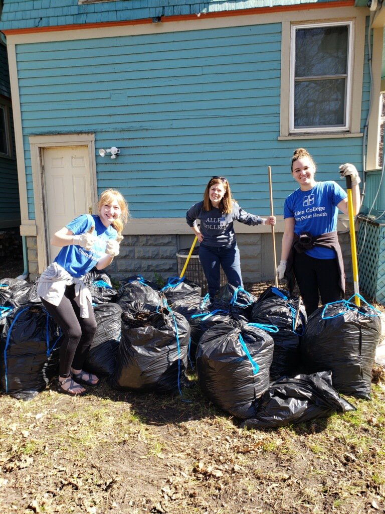 HoHCedarValley's tweet photo. Shout out to these Allen Nursing students for sprucing up the yard at our Pillars House! https://t.co/fHjLB9rt8r
