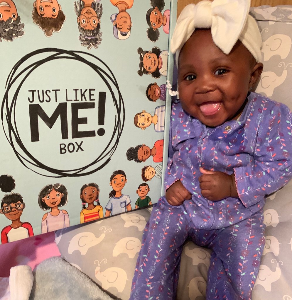 We're pretty sure that we've got the world's cutest reader here in this photo! Thank you to her Mama, Alexandria for sharing it with us. 
-

How did your little ones react when they received their box this month? #justlikemebox