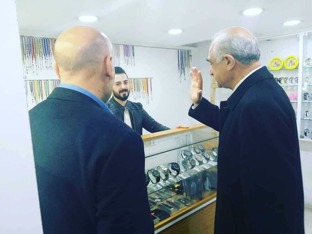 ziyabuyankara's tweet photo. Ulu Camii Pasajindaki esnaflarımıza teşekkür ziyaretinde bulunduk. Güleryüz ve hoş sohbetleri için teşekkür ediyorum. https://t.co/02Y8kazAUQ