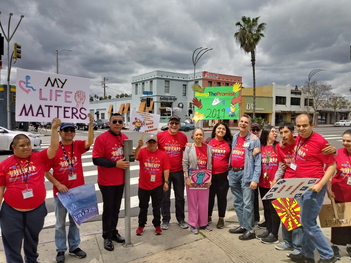 newhorizonssfv's tweet photo. More photos from Friday's (April 5) Los Angeles Rally.  California #KeepThePromise! @Asm_Nazarian @hertzieLA @CoalitionPLA https://t.co/vKwgc5Ioj3