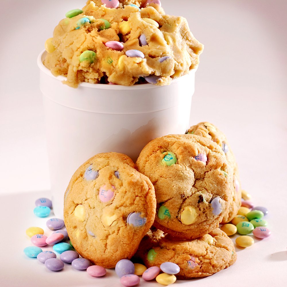 PoppiesDough's tweet photo. Why get candy filled plastic eggs when you can have candy filled cookies!
.
.
.
#Eastercookies #Easter #candycookies #cookies #cookie #M&Mcookies #M&M #pastel #pink #smellovision #bakedfresh #bakersgonnabake #cookiesofinstagram #bakedfresh #ediblegifts #easterbunny #wholesale https://t.co/vvOo7kUuMD