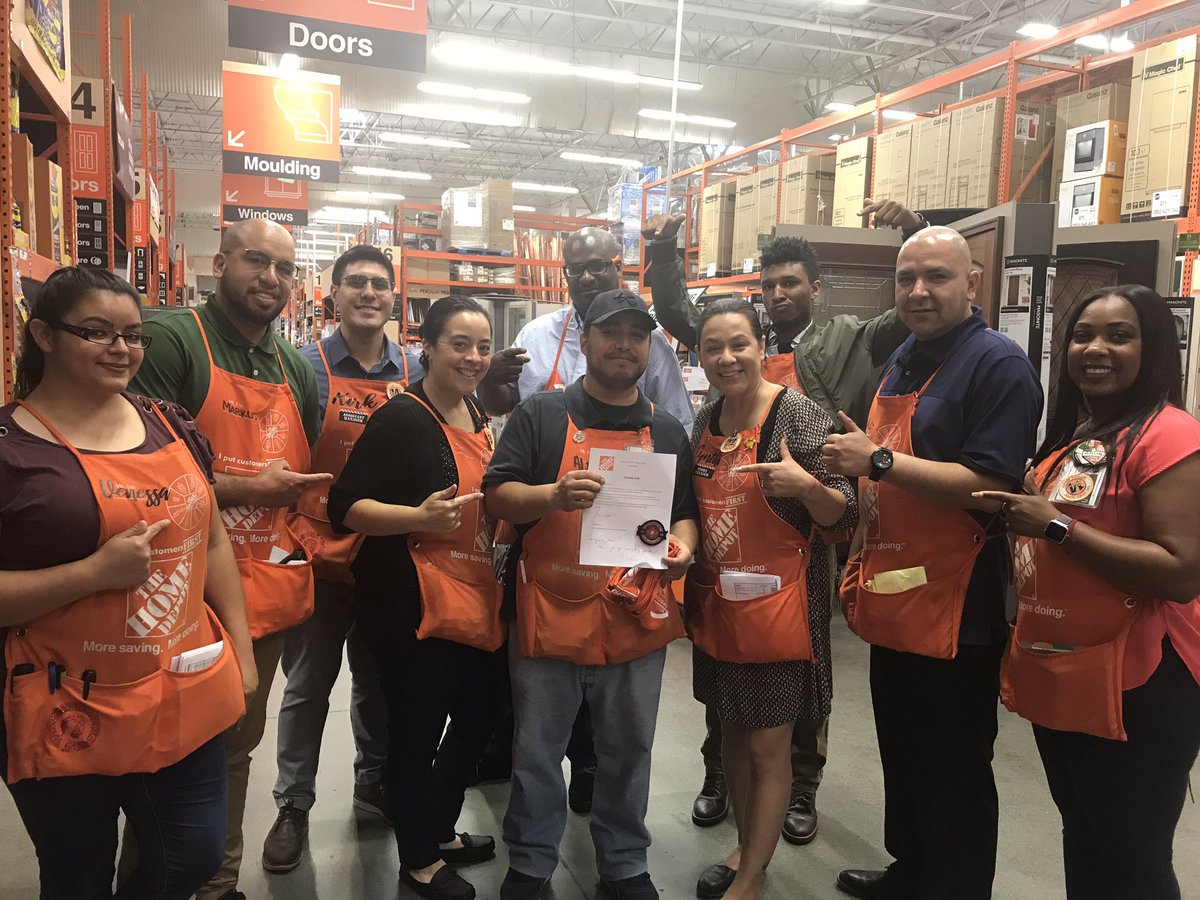 Amanda R. Leflore (@amanadaleflore) on Twitter photo Recognizing Alex top D.23 specialist for 2018, delivering more than $500k in sales for 2018. <a href="/CkCarreiro/">Cynthia Carreiro</a> <a href="/SHIRLEYBARAONA/">SHIRLEY BARAHONA</a> Recognizing Alex top D.23 specialist for 2018, delivering more than $500k in sales for 2018. <a href="/CkCarreiro/">Cynthia Carreiro</a> <a href="/SHIRLEYBARAONA/">SHIRLEY BARAHONA</a>