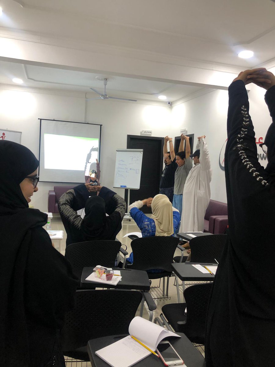 mansoori_fatima's tweet photo. "Sustainable Healthy Lifestyles" #WorldHealthDay lecture at the Isa Town Youth Center. I spoke about food & energy, mindfulness, peace & coexistence skills development as well as practical application of yoga #fatimaalmansoori #globalgoals #sdgs #bahrain #BahrainSDGs #sdgsbahrain https://t.co/Yqc7irdcvu