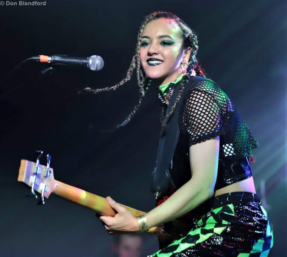 Nova Twins tweet media