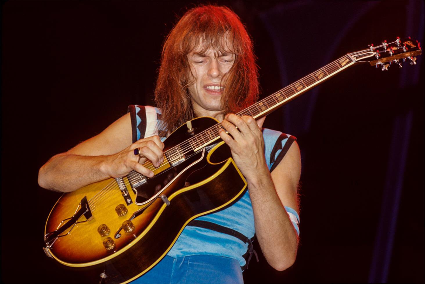 A very happy birthday to the one & only Steve Howe!!! 