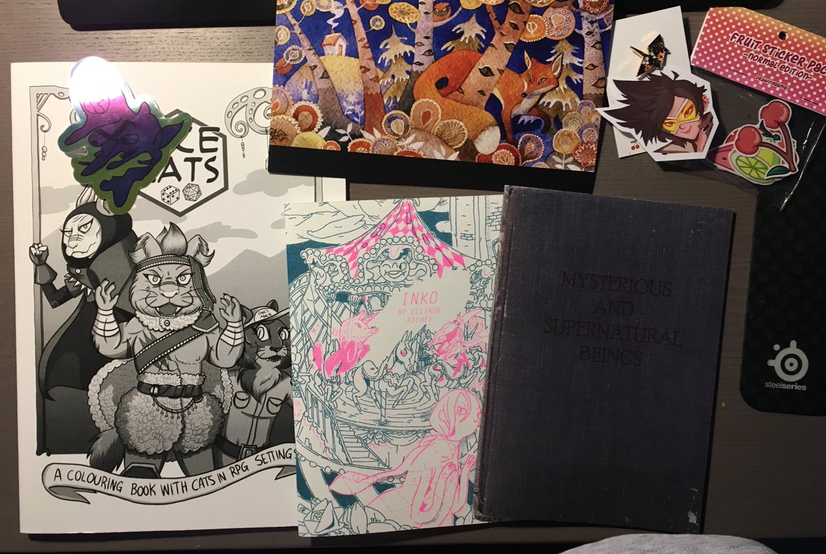 I wasn’t able to visit #SIS19 this year but I still managed to get some zines and merch 👀👀👀