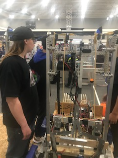 RegPublicSchool's tweet image. Congratulations @ThomTrojans Robotics Team - the 1st ever #sask team to earn a place in the FRC World Championship in Houston on April 17. 
The event is only a week away and the team urgently needs your support!  Please visit:  GoFundMe page is: bit.ly/thomroboticswo…