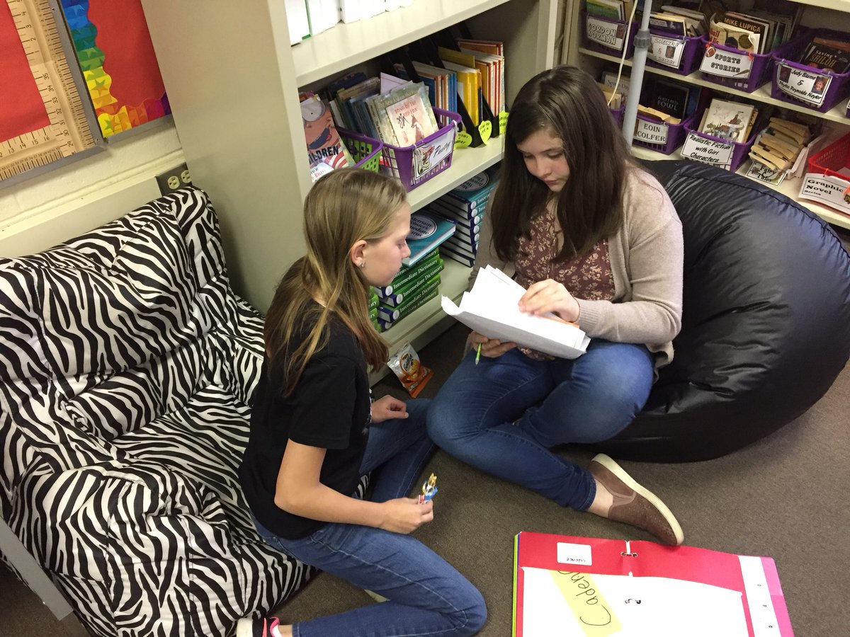 Thanks Bowling Green <a href="/meijer/">Meijer</a> for bringing life back to our bean bag chairs at Conneaut. <a href="/JimLangBGCS/">Jim Lang</a> @MrMarzolaBGCS <a href="/intervention87/">Stacey Lucas</a>