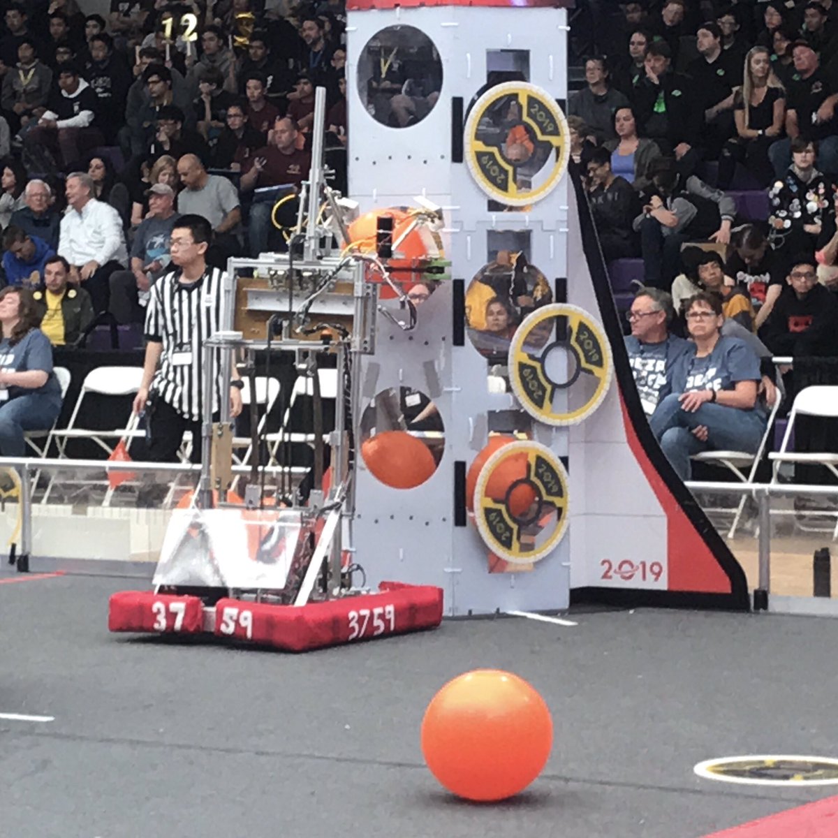 SMABelles's tweet photo. Congratulations to our SMArtbots who competed in the @FIRSTweets Robotics Aerospace Regional this past weekend.  They placed 12th out of 40 and received the Judge’s Award for their analog sensor.  Way to go #smabelles! #robotics #stemgirls @FIRSTLA @firstlikeagirl https://t.co/KTibjzXlYa