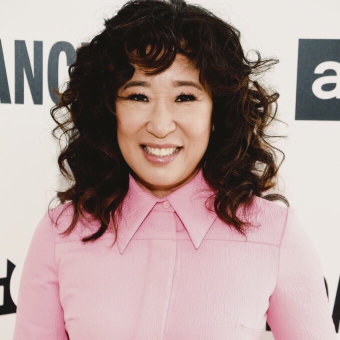 KillingEveIcons's tweet photo. Jodie Comer and Sandra Oh icons at the #AMCSummit. https://t.co/UOZ2C4EHKD