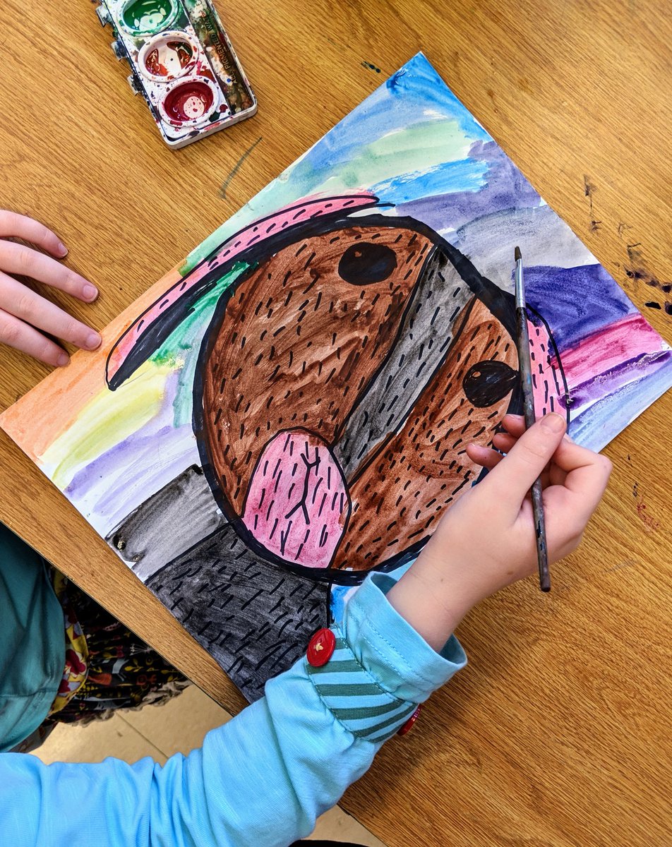 LMESArt's tweet photo. 1st grade is working on a Beatrix Potter unit in their classrooms. Making connections with some adorable watercolor rabbits! 😍🐇🥰
#lex1arts #artsmatter @MarinerMates https://t.co/ewCZJjSuHw