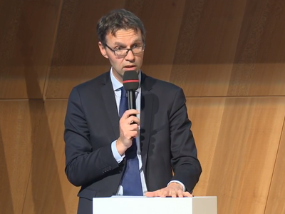 CRE_energie's tweet photo. "Les #EnR sont compétitives et plus encore dans les îles. L'#éolien, le #photovoltaïque et les batteries ont connu des baisses de prix phénoménales."

Dominique Jamme, DG de la CRE
#TrajectoireOutreMer 5.0
#OutreMer https://t.co/LwyMhfmKNp