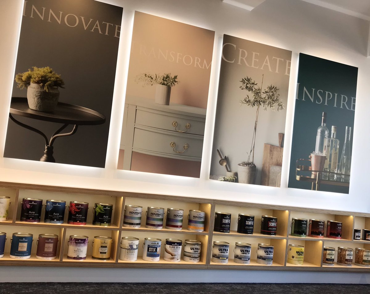 CraigShaw72's tweet image. Well done to the team @BenjaminMooreUK for a successful first day in our latest store at Wilmslow, Cheshire. The store looks amazing 👍