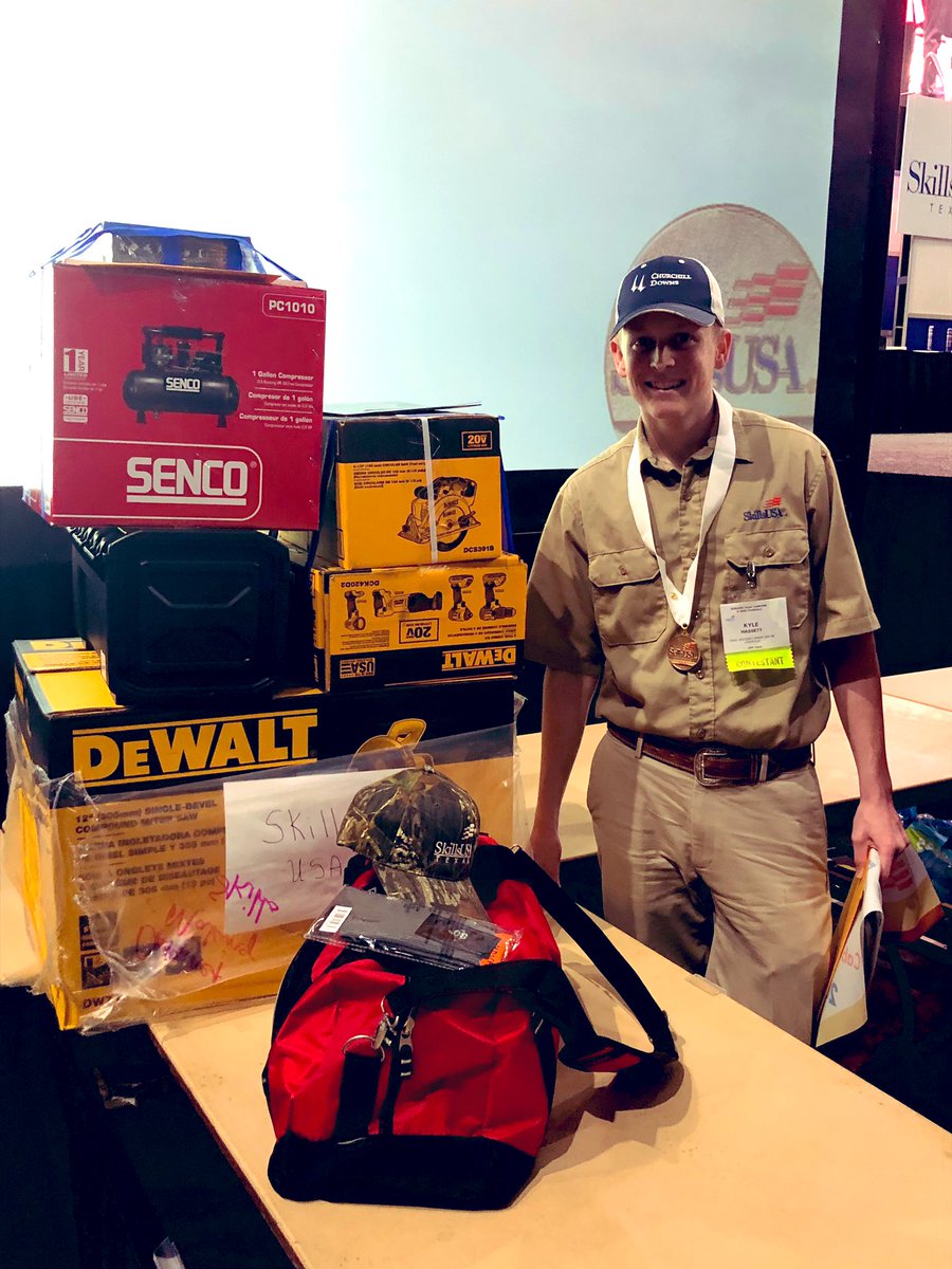 HookEm1996's tweet photo. I canβt stop being proud of this kid. Now a 3-time state champ in cabinetmaking. @SkillsUSATX #TXLSC19 https://t.co/asqh44S91m