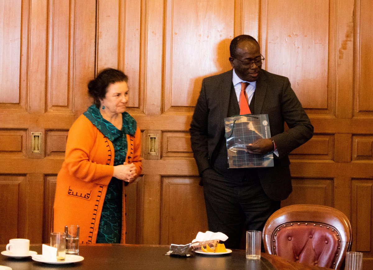 MCFScholarsEd's tweet photo. Great opportunity for Kenyan #MCFScholars at @EdinburghUni to meet Kenyan High Commissioner to the United Kingdom today 🏴󠁧󠁢󠁳󠁣󠁴󠁿🇬🇧🇰🇪 Images by #MCFScholar, Muturi. https://t.co/ftcY0VO8px