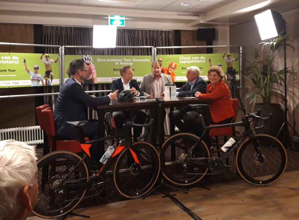 Talk show rondom de meest duurzame wielerfinishplaats ter wereld <a href="/AsteriaVenray/">Hotel Asteria Venray</a> met aansluitend pitches van verschillende bedrijven die zich ontwikkelen #Duurzaamheid en #wielrennen !