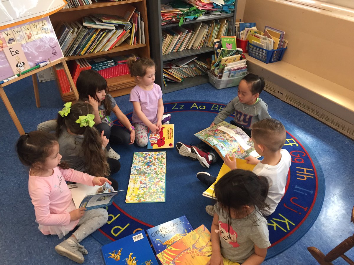 msmPKYPreK's tweet photo. I love to see them love and enjoy books together! 📚 @parkwayschoolem @frank_lukasik https://t.co/ULQ5NIt1Cs