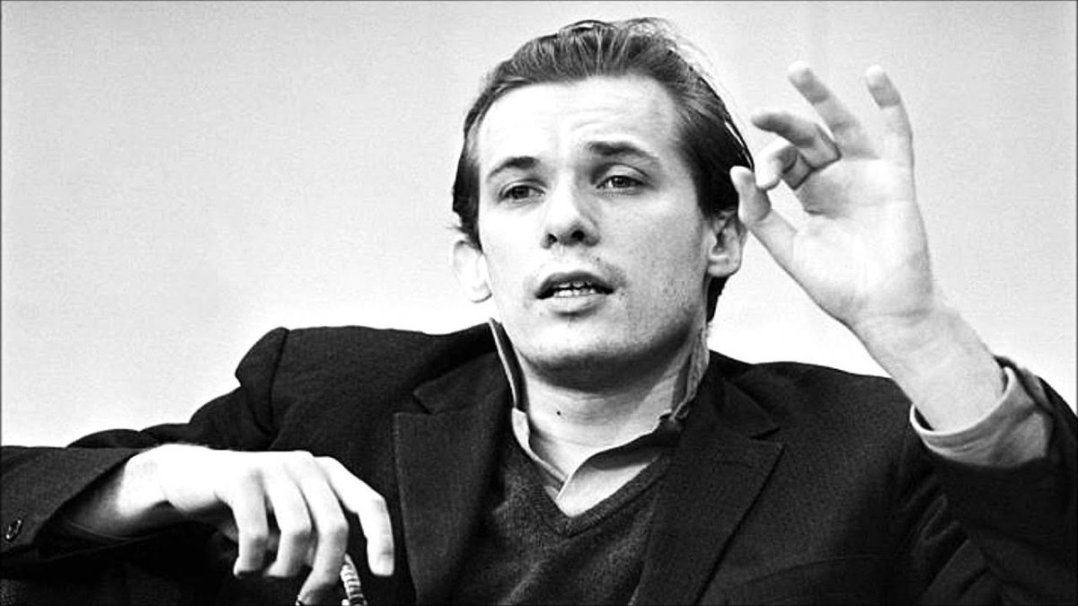 Glenn Gould - Liszt Transcription of Ludwig van Beethoven - Symphony No.7 - Allegretto
youtube.com/watch?v=AnS1i9…