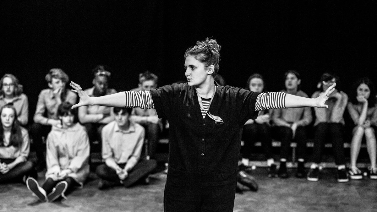 CamillaAdams's tweet photo. 2/2 @tftheatres @Sexhealthcircus @Vegemama @tl_theatre @Jugehead @brypie78 @carolineplays @theeggbath @DragonBirdUK @madelinedances @SammySutty @emilybarkerhalo @corinneswalker #chaos #sexualhealthcircus #muckers #actionspeak #witchfairy #amydraper #earlyyears #theatre #film https://t.co/eqAWCDC2ZV