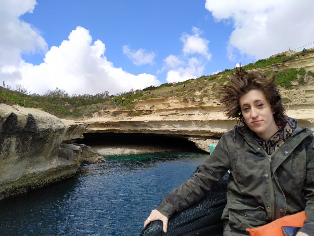 ronijueliki's tweet image. - ¿Hacía viento hoy?
- Que va