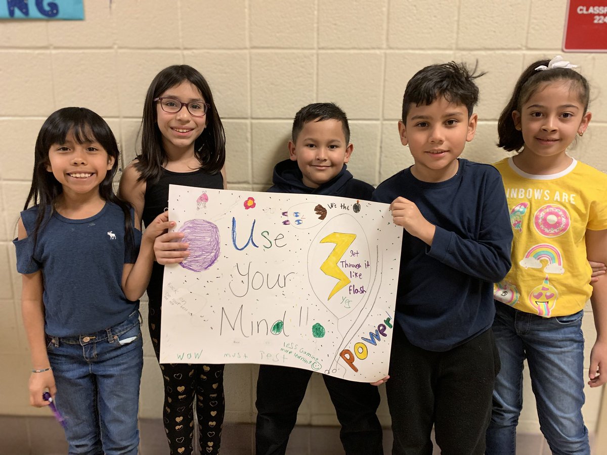 RosaParks_PGCPS's tweet photo. We also held a #MCAP Parade which encouraged students to do their best! Check out some photos of the #extravaganza! #testingSZN #PGCPSPROUD #pgcpstitle1 @Title1_PGCPS @pgcps @RosaParksES @BarackObama https://t.co/Dk8YBwjJXn