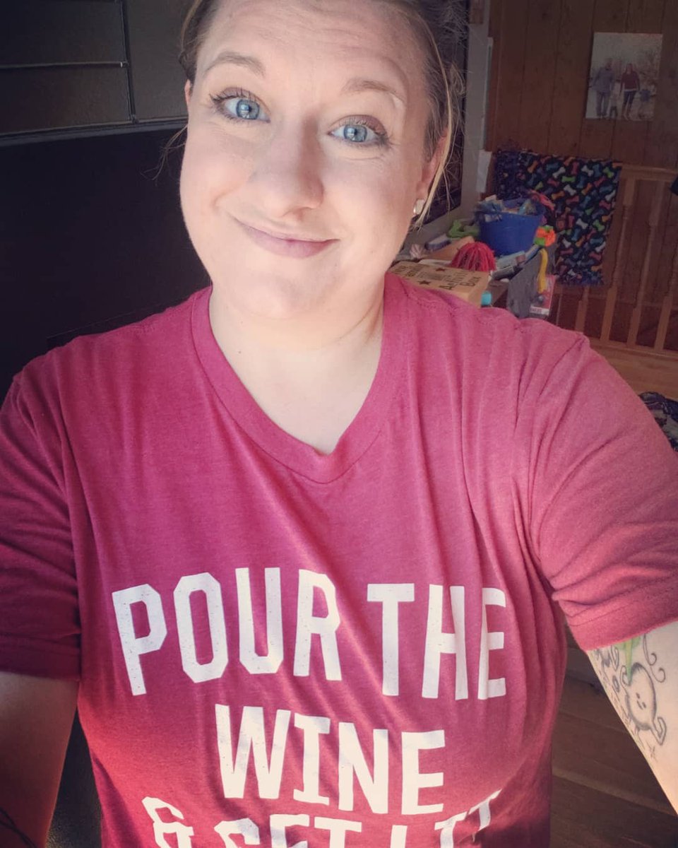 Just sitting here in my <a href="/otownofficial/">O-Town</a> shirt, listening to them on <a href="/spotify/">Spotify</a>, living vicariously though all the #TownieVids from the weekend, and wondering when they are going to announce the WI/MN I was promised. 😂
<a href="/trevorpenick24/">Trevor Penick</a> <a href="/danmillerotown/">dan miller</a> <a href="/jacobunderwood7/">Jacob Underwood</a> <a href="/iamerikestrada/">E.M. ESTRADA</a>