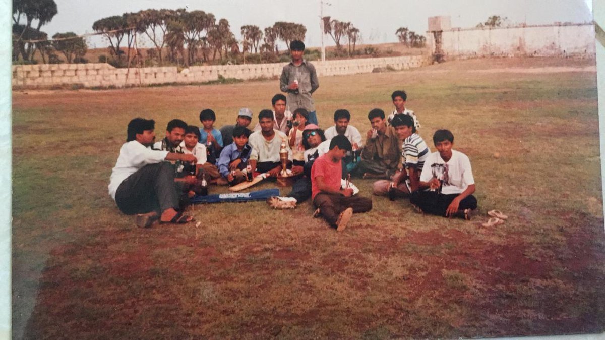 Hilpesh's tweet photo. #ThrowbackMonday #Fudam #diu #Homeground https://t.co/ihqlimOpw5